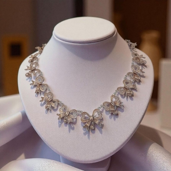 Antique Silver Filigree Bow Heart Link Necklace - Picture 10 of 10